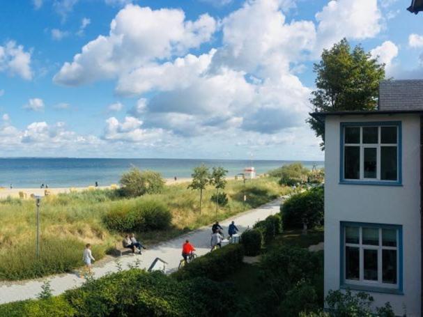 Kleines Strandhotel Niendorf  Exterior photo