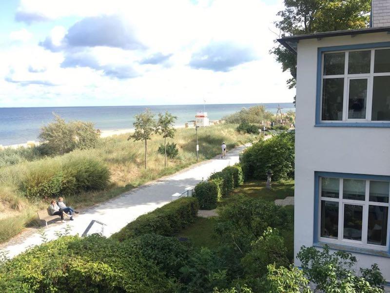 Kleines Strandhotel Niendorf  Exterior photo